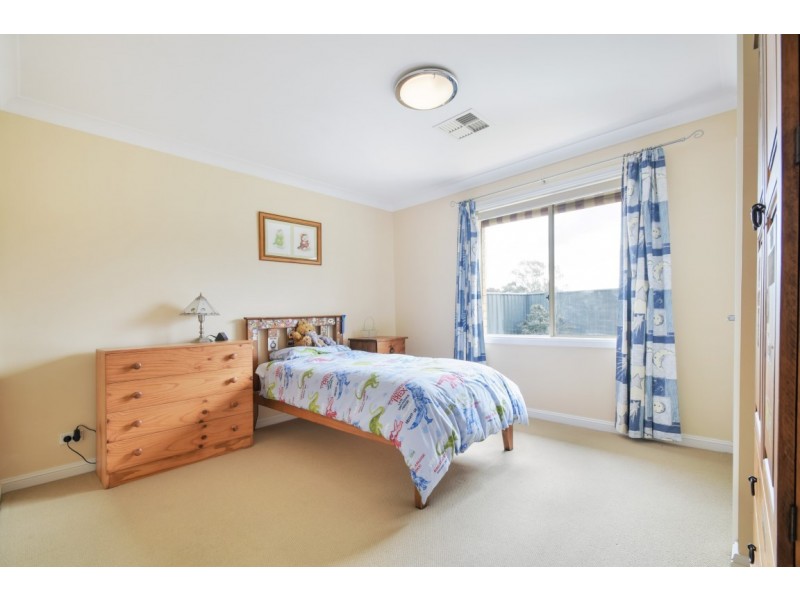 36 Daveys Road, Flagstaff Hill SA 5159