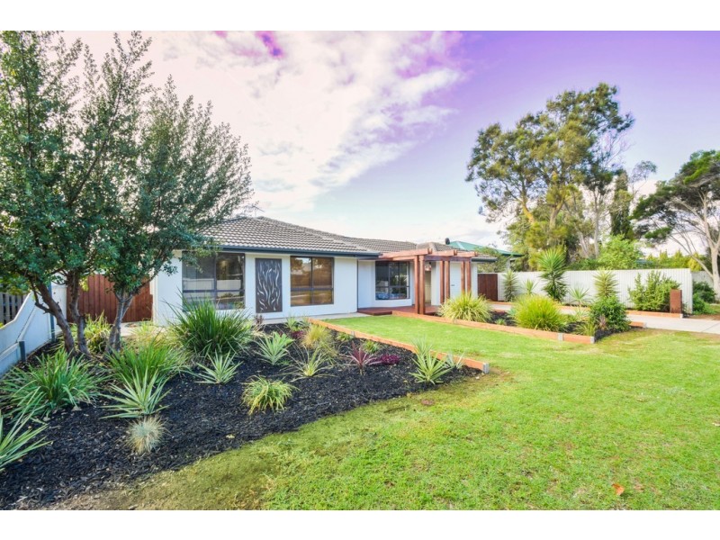 17 Shelly Avenue, Port Willunga SA 5173