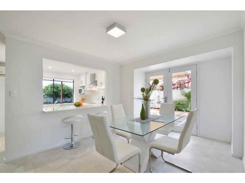 17 Shelly Avenue, Port Willunga SA 5173