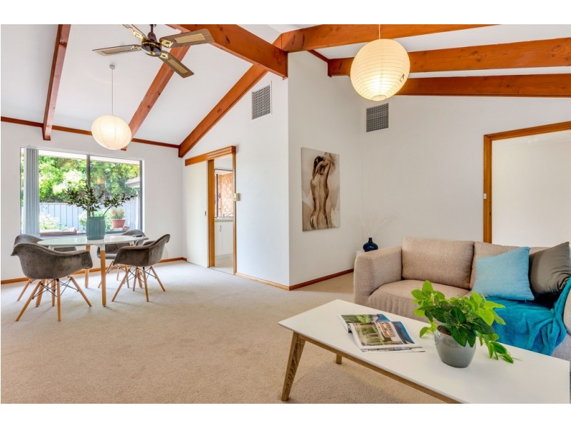 2 Abiona Street, Flagstaff Hill SA 5159