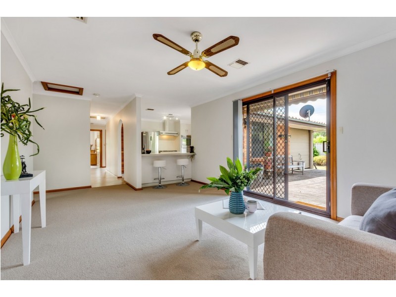 2 Abiona Street, Flagstaff Hill SA 5159