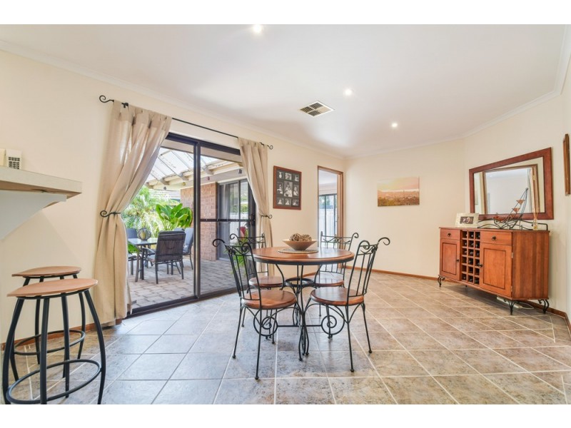 17 Epsilon Close, Woodcroft SA 5162