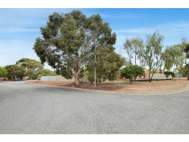 12 Narvick Crescent, Hackham West SA 5163