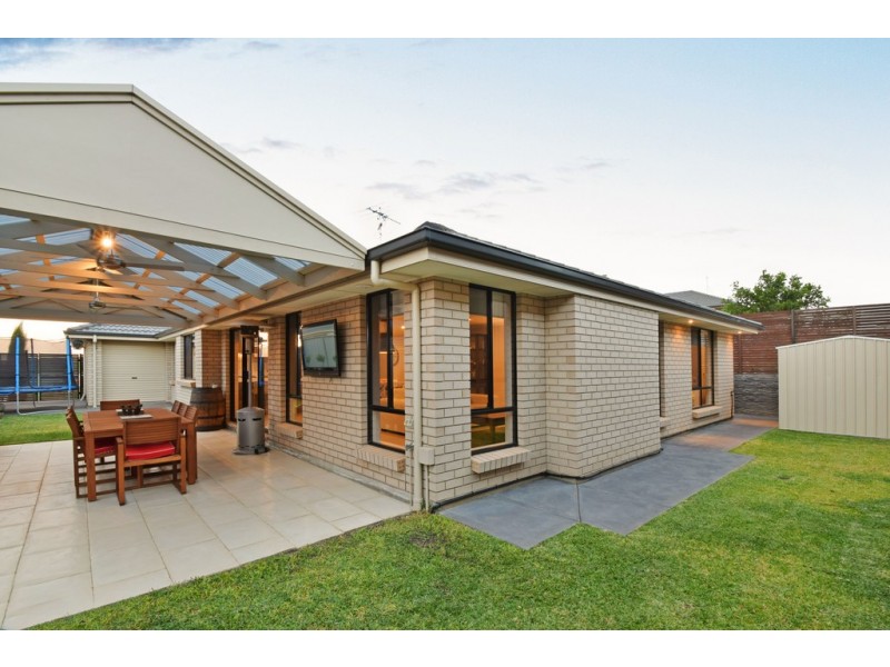 48 Serafino Drive, Noarlunga Downs SA 5168