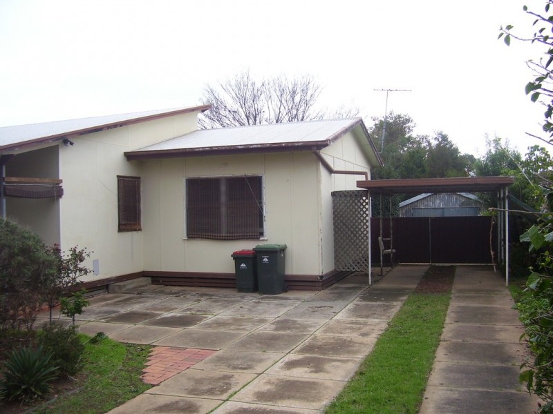 11 Byron Avenue, Clovelly Park SA 5042