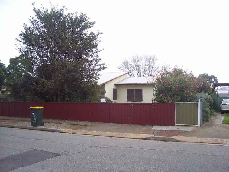 11 Byron Avenue, Clovelly Park SA 5042