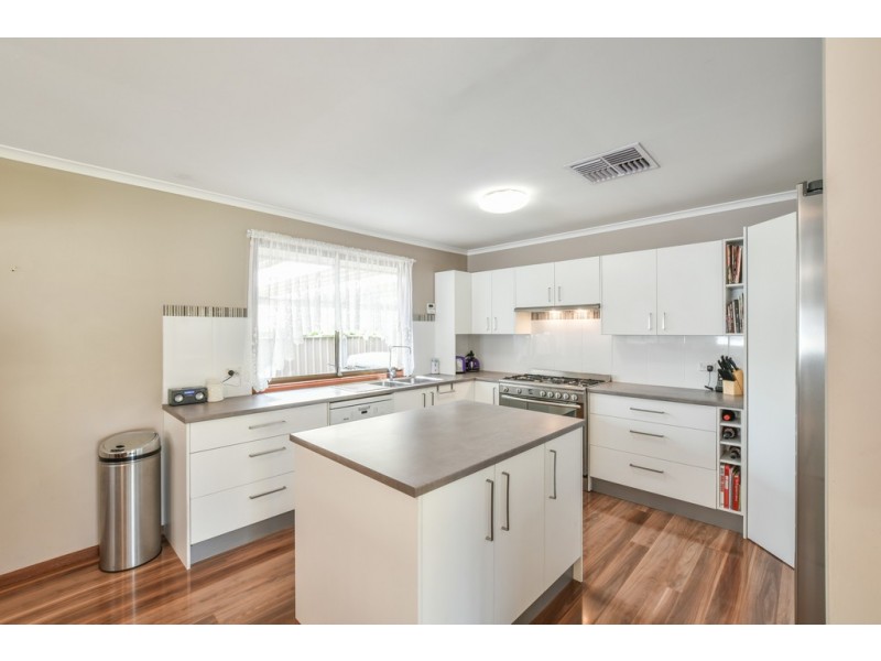 6 Thornleigh Court, Morphett Vale SA 5162