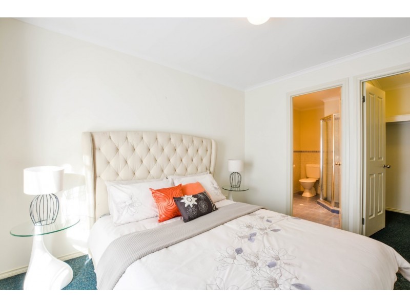 12 Darling Street, Sturt SA 5047