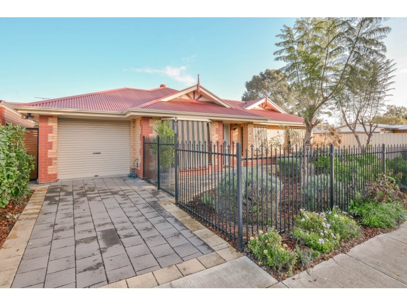 12 Darling Street, Sturt SA 5047