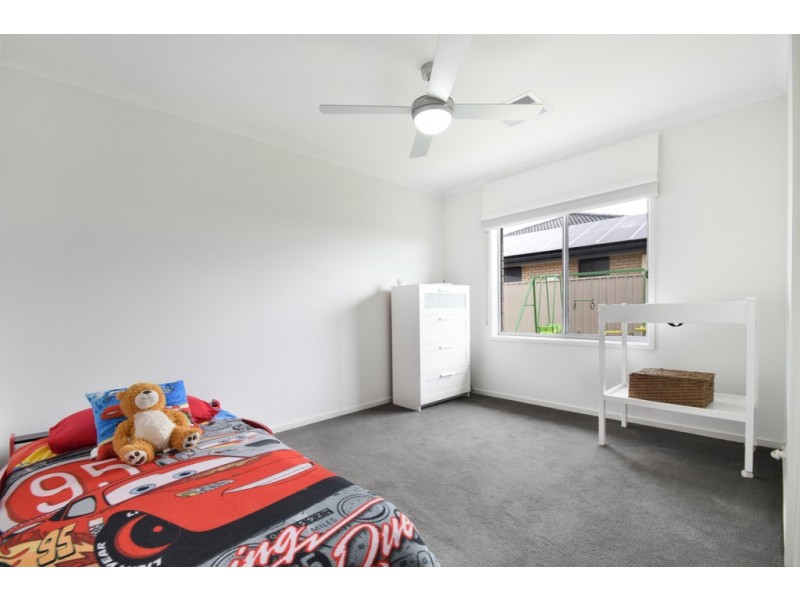 16 Beachport Road, Seaford Rise SA 5169