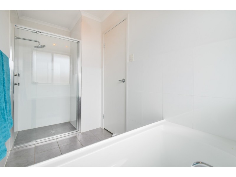 16 Beachport Road, Seaford Rise SA 5169