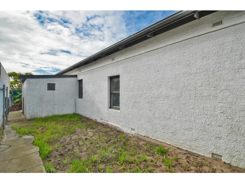 12 Grantley Avenue, Victor Harbor SA 5211