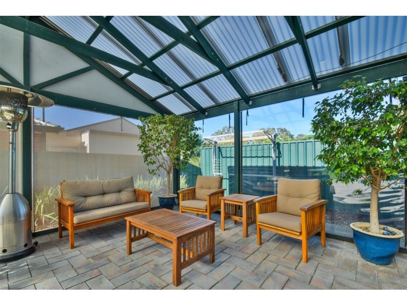 19 Wooding Avenue, Woodcroft SA 5162