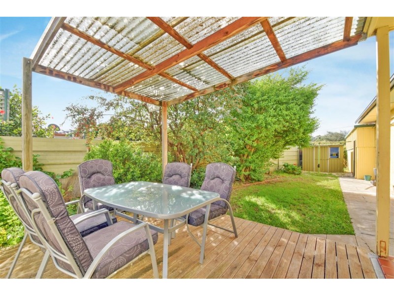 27 Kingston Avenue, Seacombe Gardens SA 5047