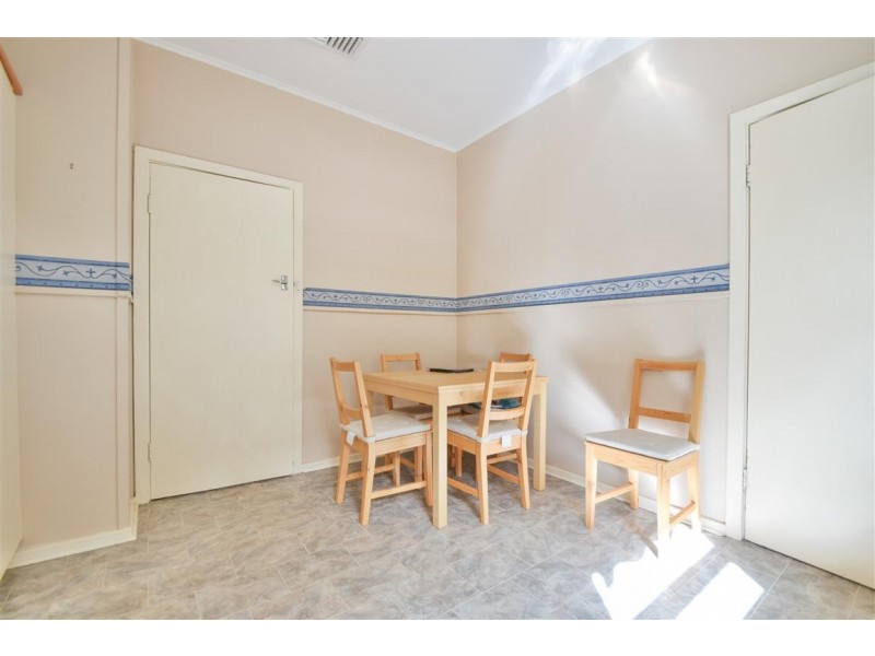 27 Kingston Avenue, Seacombe Gardens SA 5047