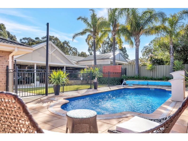 36 Sun Crescent, Happy Valley SA 5159