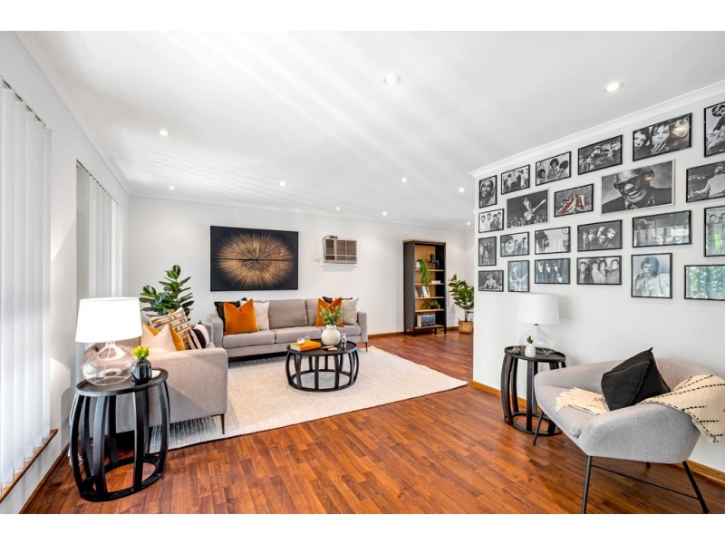 36 Sun Crescent, Happy Valley SA 5159