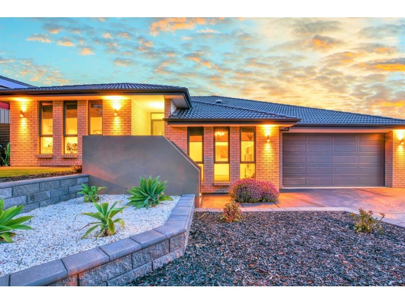 39 Corrimal Ave, Noarlunga Downs SA 5168