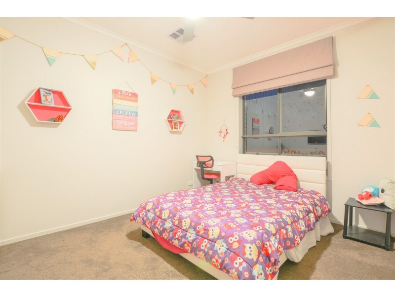 39 Corrimal Ave, Noarlunga Downs SA 5168