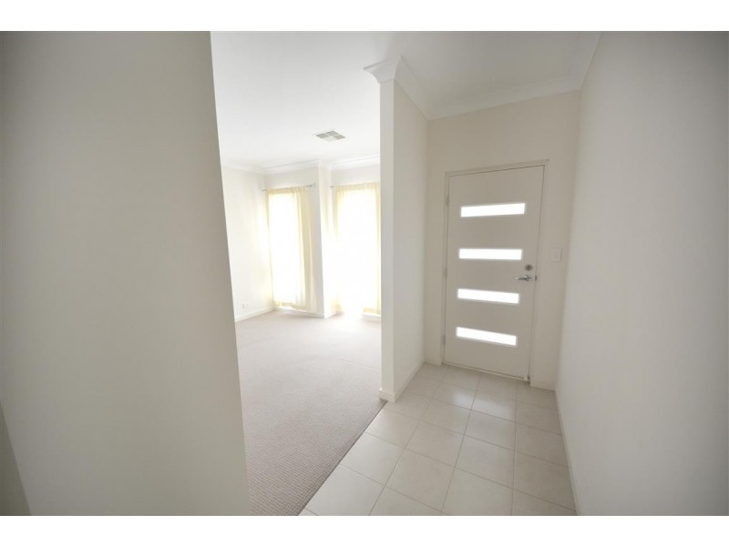 17 Lynton Avenue, North Brighton SA 5048