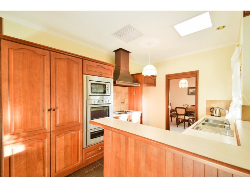 19 Kathleen Street, Morphett Vale SA 5162