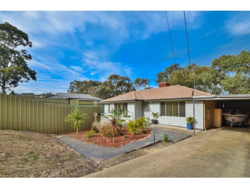 9 Arnold Drive, Hackham SA 5163