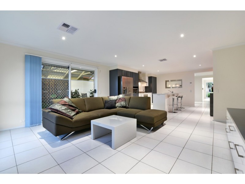 6 Tidewater Street, Aldinga Beach SA 5173