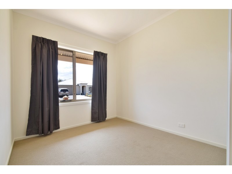 13 Callabonna Avenue, Andrews Farm SA 5114
