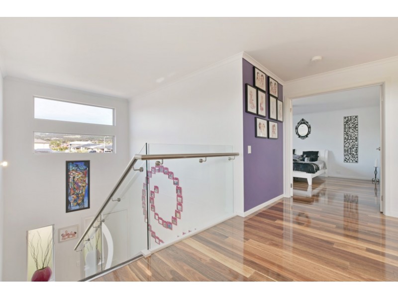 26 Arkle Place, Woodcroft SA 5162