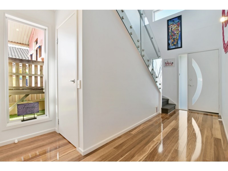 26 Arkle Place, Woodcroft SA 5162