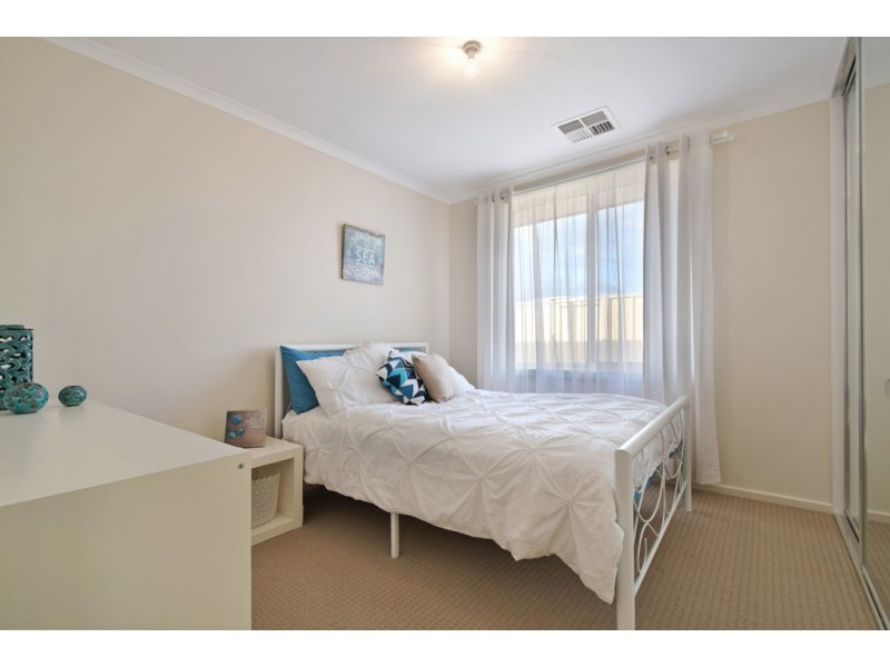 25 Orleans Avenue, Seaford Meadows SA 5169