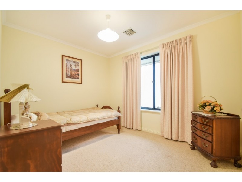 59a Daveys Road, Flagstaff Hill SA 5159