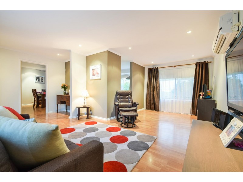 22 French Crescent, Trott Park SA 5158
