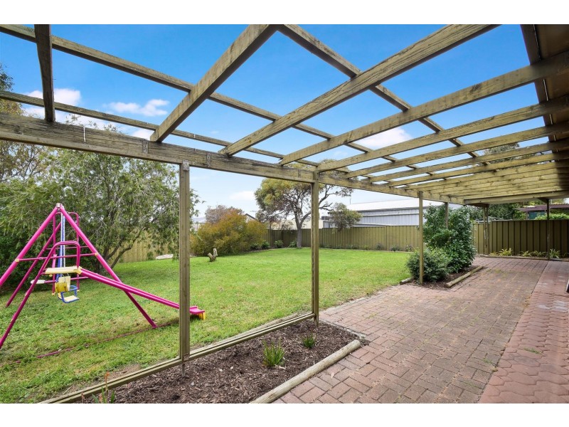 22 French Crescent, Trott Park SA 5158