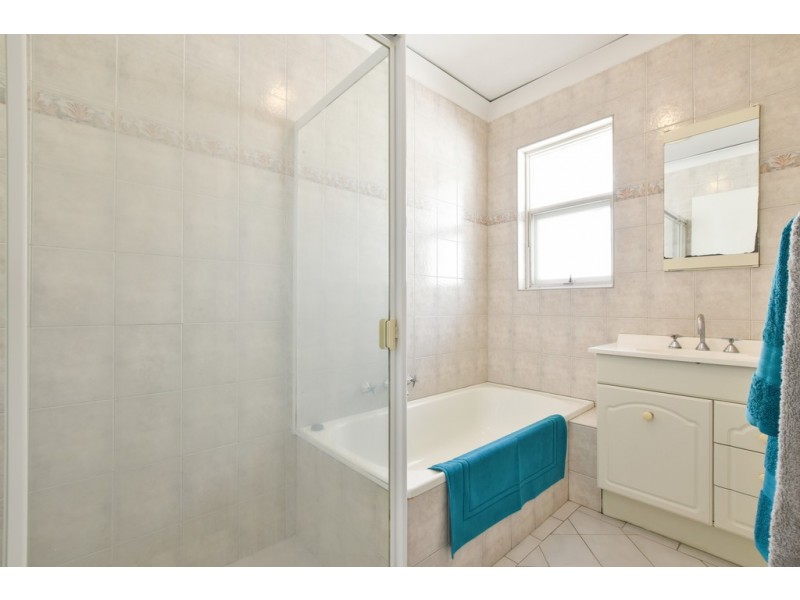 1 Richardson Crescent, Morphett Vale SA 5162