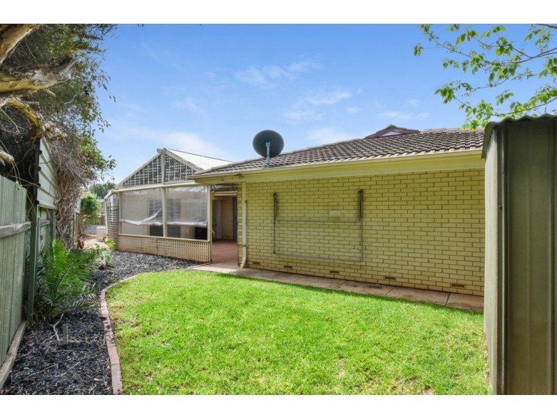 1 Richardson Crescent, Morphett Vale SA 5162