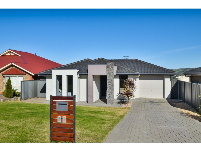 47 Greenhills Road, Victor Harbor SA 5211