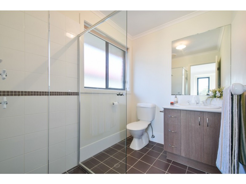 47 Greenhills Road, Victor Harbor SA 5211