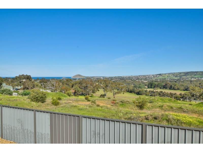 47 Greenhills Road, Victor Harbor SA 5211