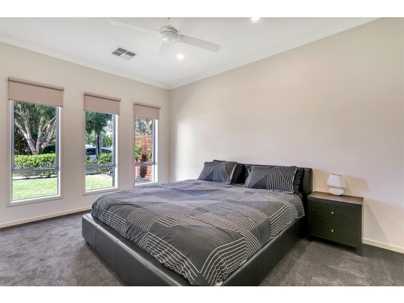 25a Sutton Avenue, Seacombe Gardens SA 5047