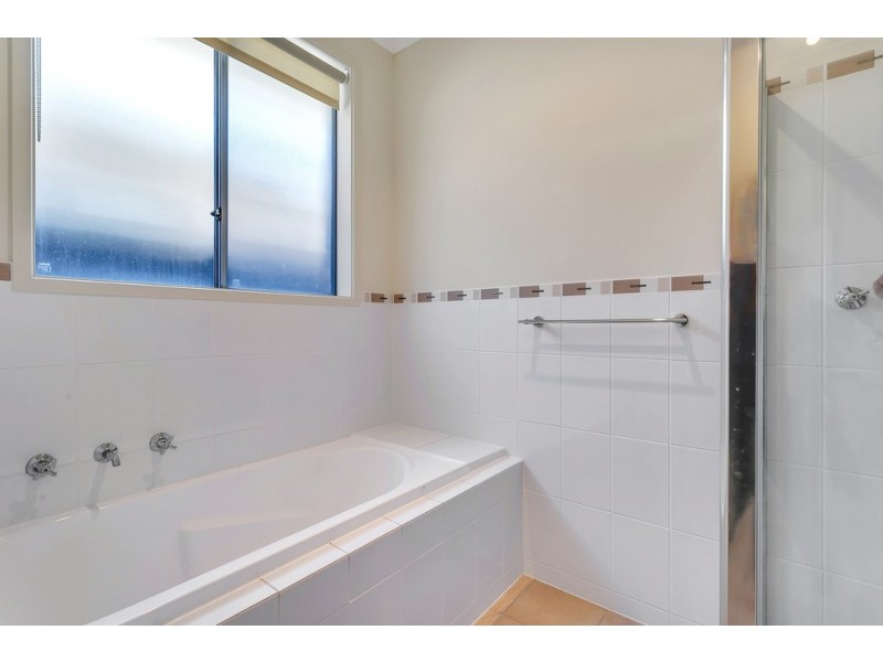 25a Sutton Avenue, Seacombe Gardens SA 5047