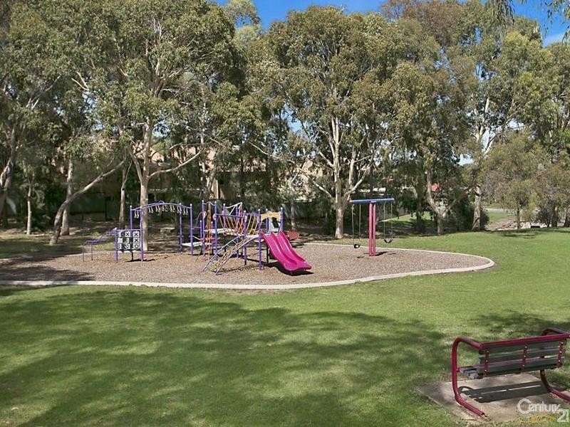 5b Parkhill Court, Wynn Vale SA 5127