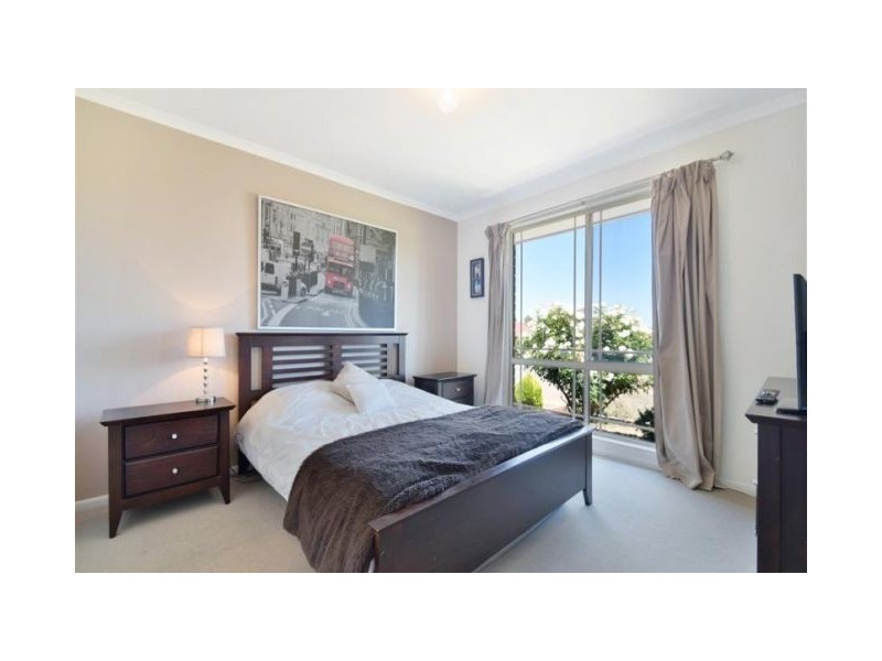 10 Alana Walk, Woodcroft SA 5162