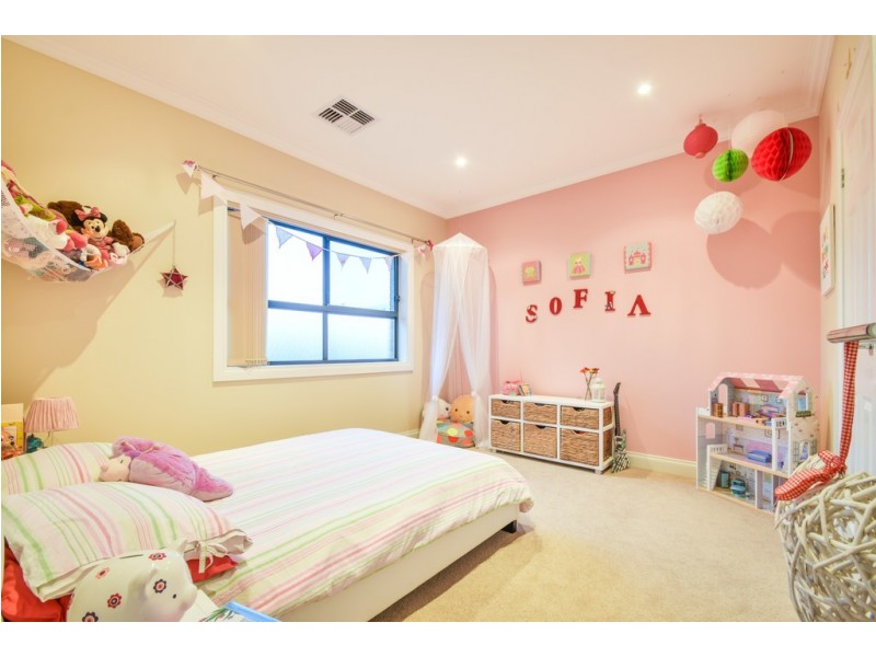 56 Sylvan Circuit, Noarlunga Downs SA 5168