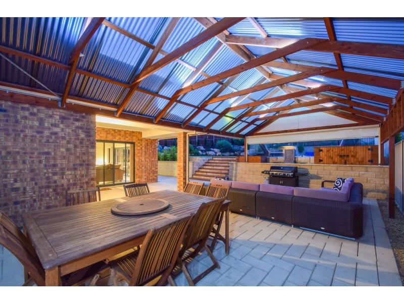 56 Sylvan Circuit, Noarlunga Downs SA 5168