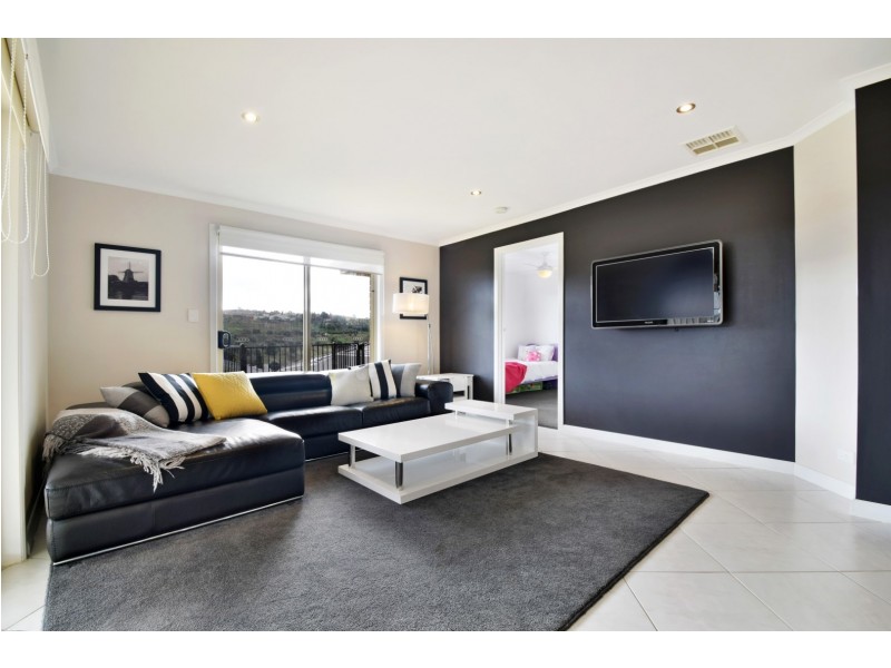2 Valley Court, Sheidow Park SA 5158