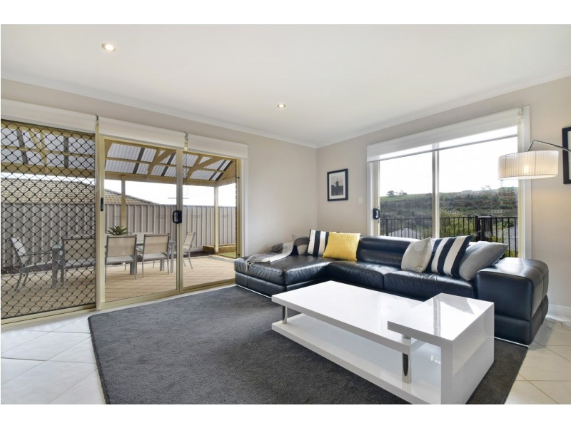 2 Valley Court, Sheidow Park SA 5158