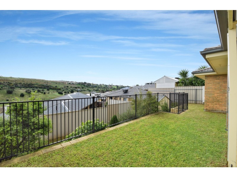 2 Valley Court, Sheidow Park SA 5158