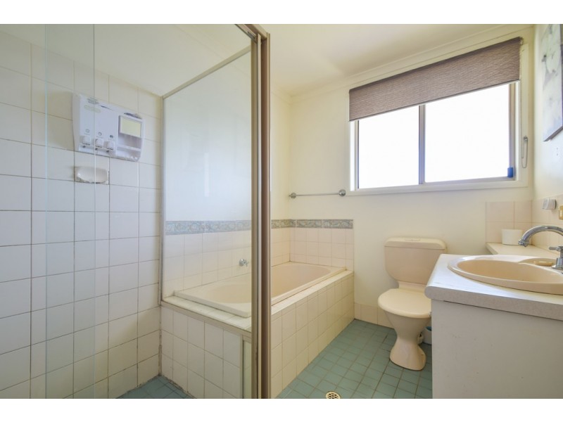 54 Clarendon Road, Chandlers Hill SA 5159