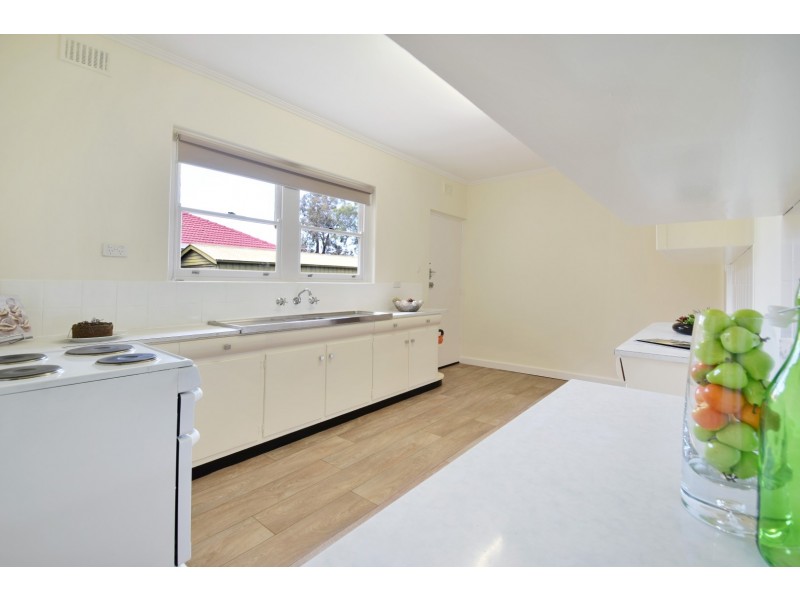 18 Laurence Street, South Plympton SA 5038